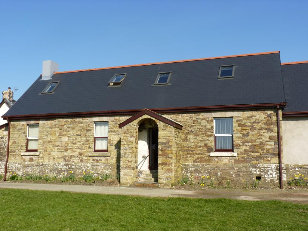 Old Police House Bed and Breakfast Haverfordwest Buitenkant foto