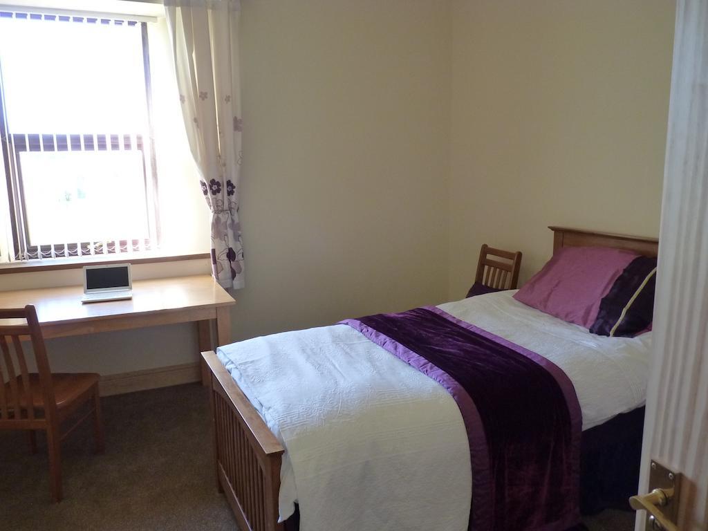 Old Police House Bed and Breakfast Haverfordwest Kamer foto