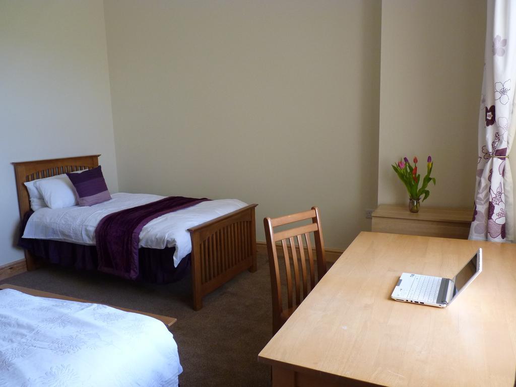 Old Police House Bed and Breakfast Haverfordwest Kamer foto
