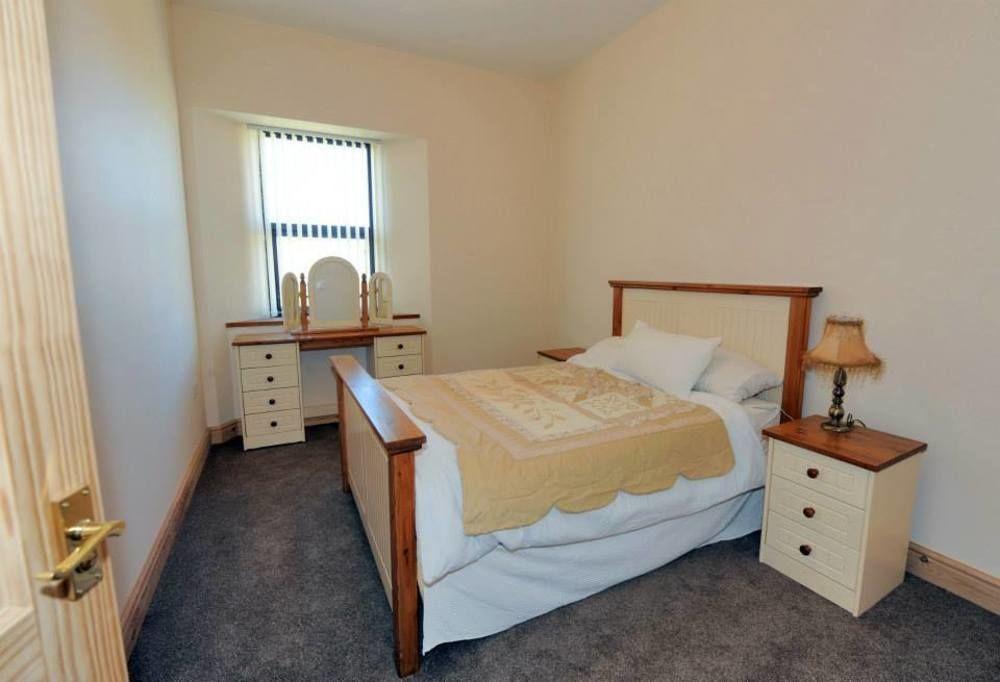 Old Police House Bed and Breakfast Haverfordwest Buitenkant foto